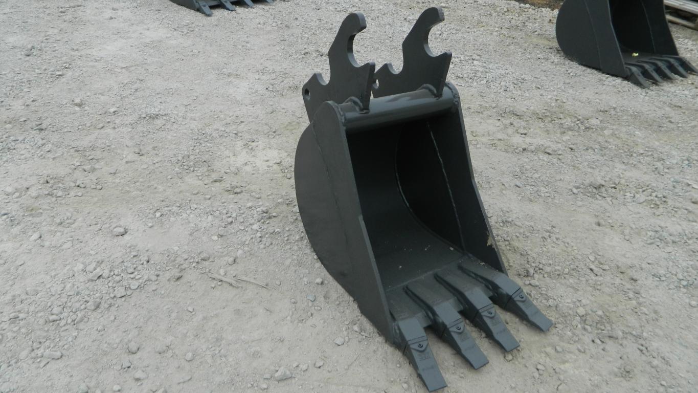 16" quick attach bucket built to fit kubota KX12123 excavator